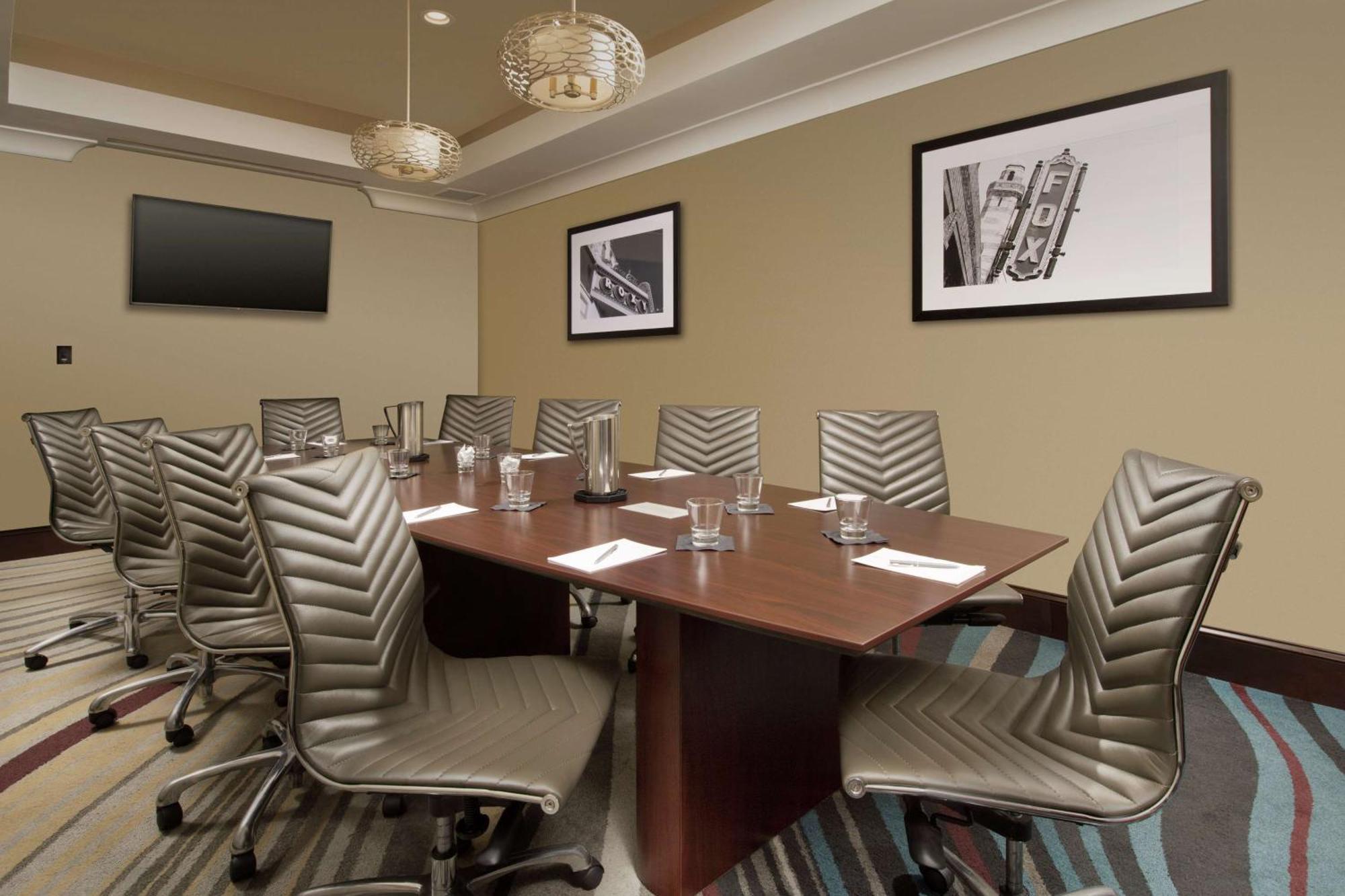 Embassy By Hilton Atlanta Airport Hotel