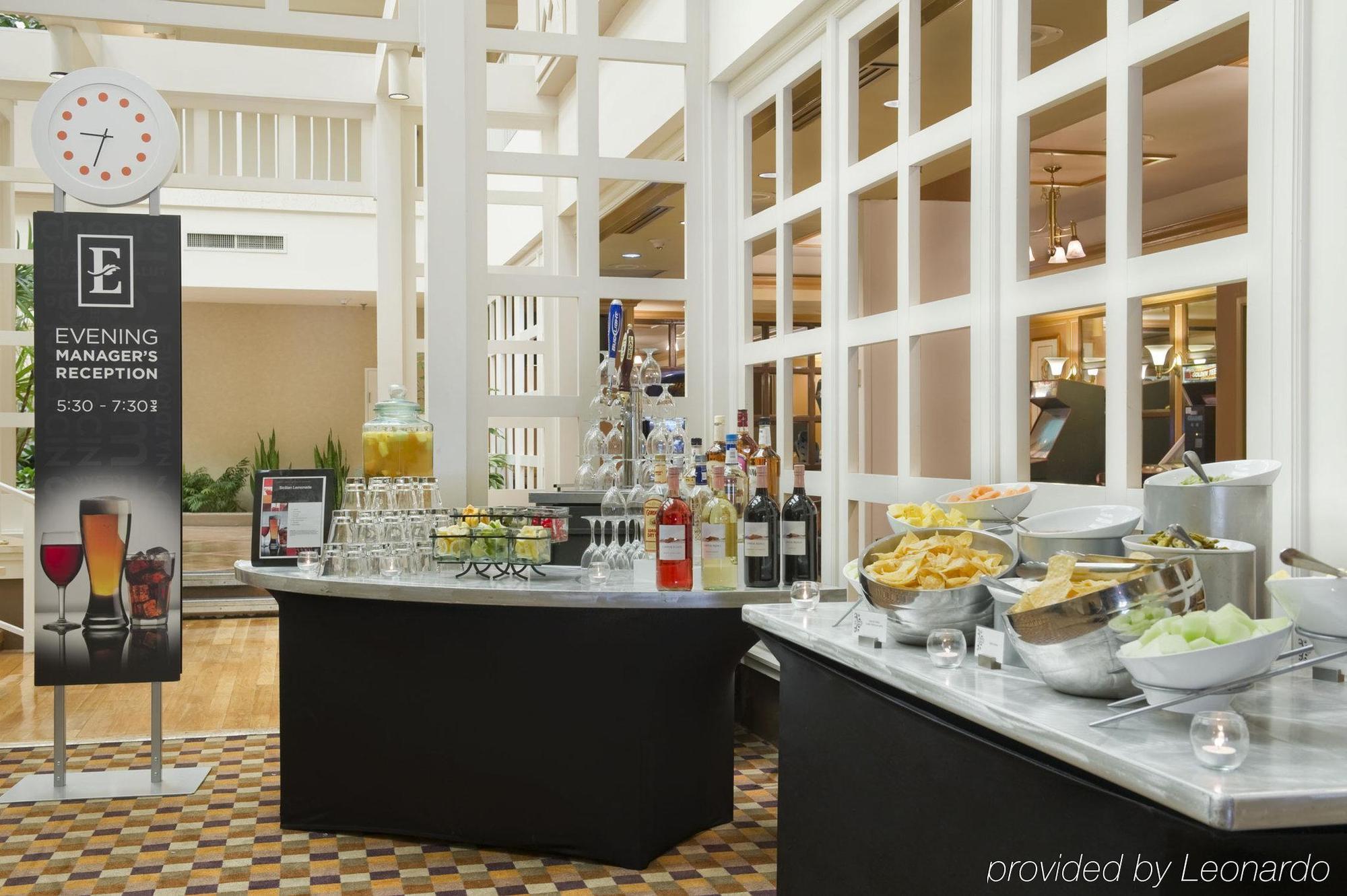 Embassy By Hilton Atlanta Airport 3*