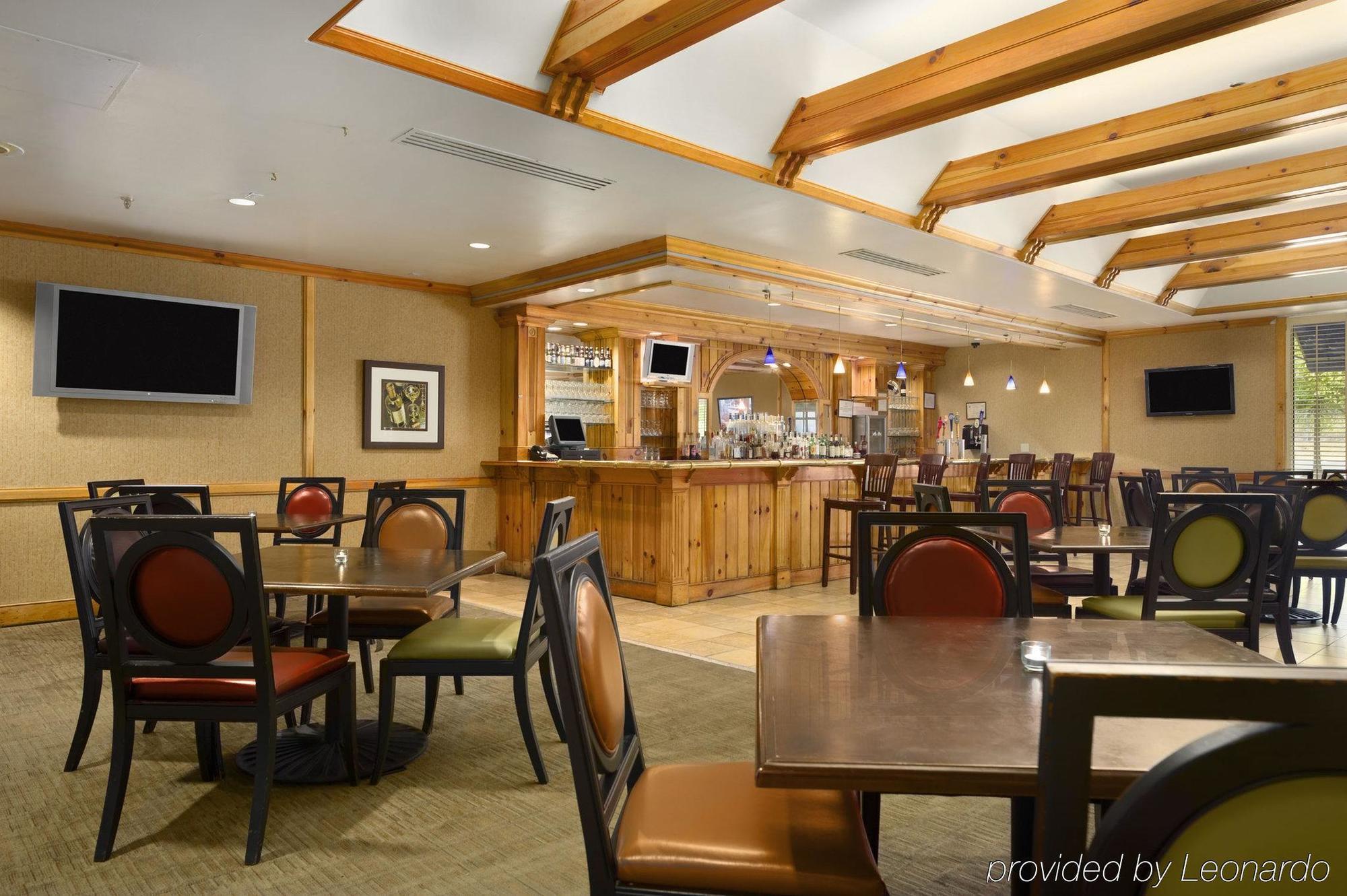 Embassy By Hilton Atlanta Airport 3* College Park