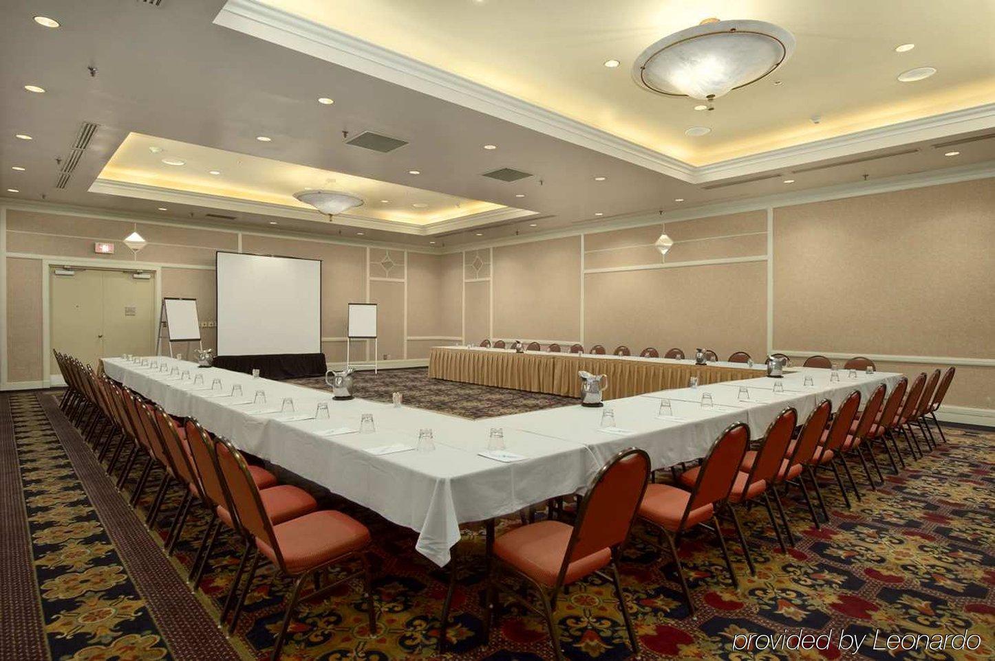 Embassy By Hilton Atlanta Airport 3* College Park